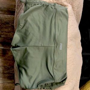 VICTORIA’S SECRET SEXY KNOCKOUT SHORTS LARGE GREEN